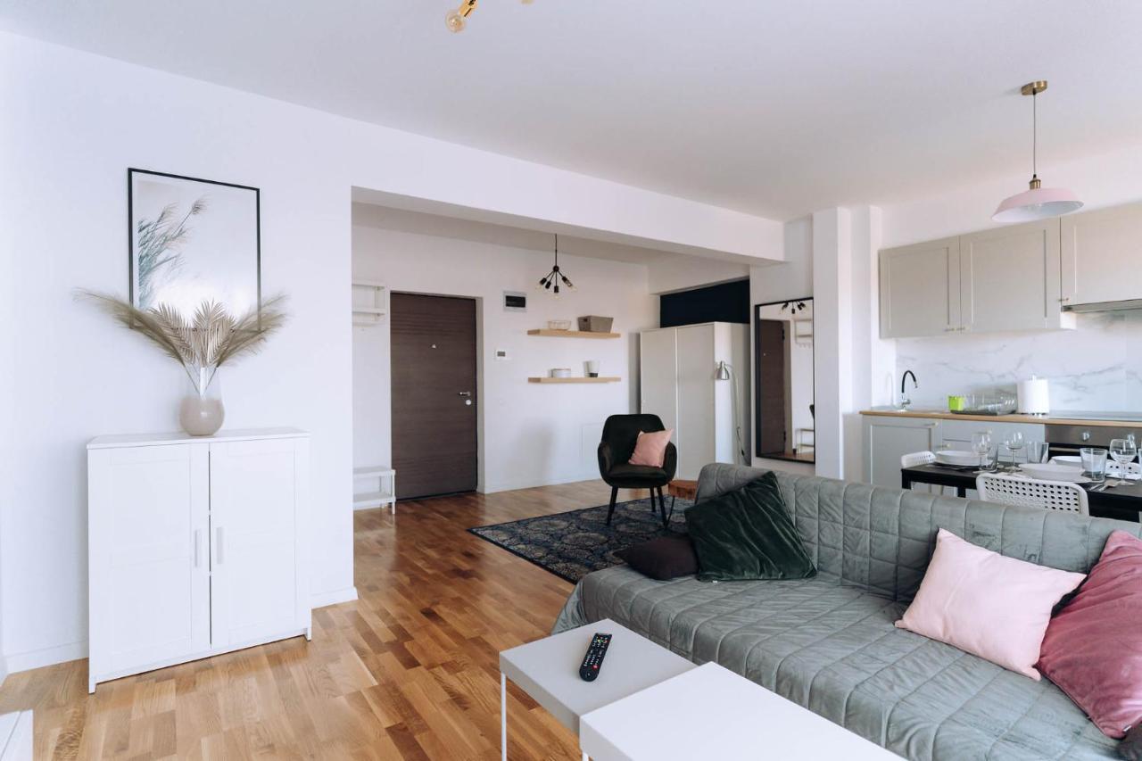אורדאה Flamingo Suites מראה חיצוני תמונה